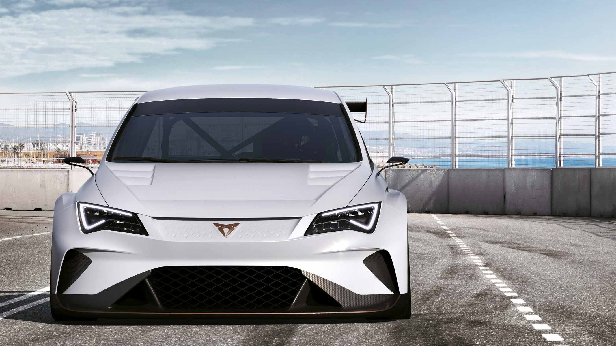 Performance híbrida até ao mar: CUPRA & De Antonio Yachts revelam o novo CUPRA D28 Formentor e-HYBRID