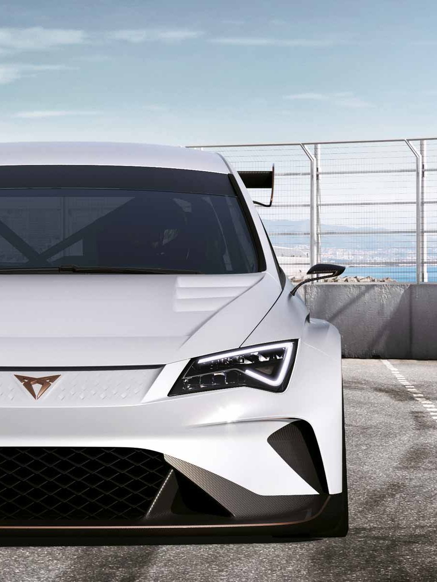 Performance híbrida até ao mar: CUPRA & De Antonio Yachts revelam o novo CUPRA D28 Formentor e-HYBRID