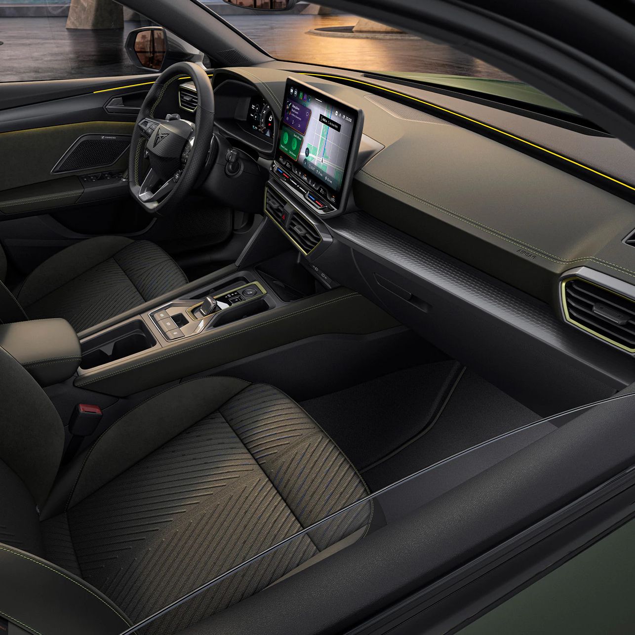 Design interior do novo CUPRA Leon 2025 com estofos TRIBE, fabricados com tecnologia 3D Knitting. 