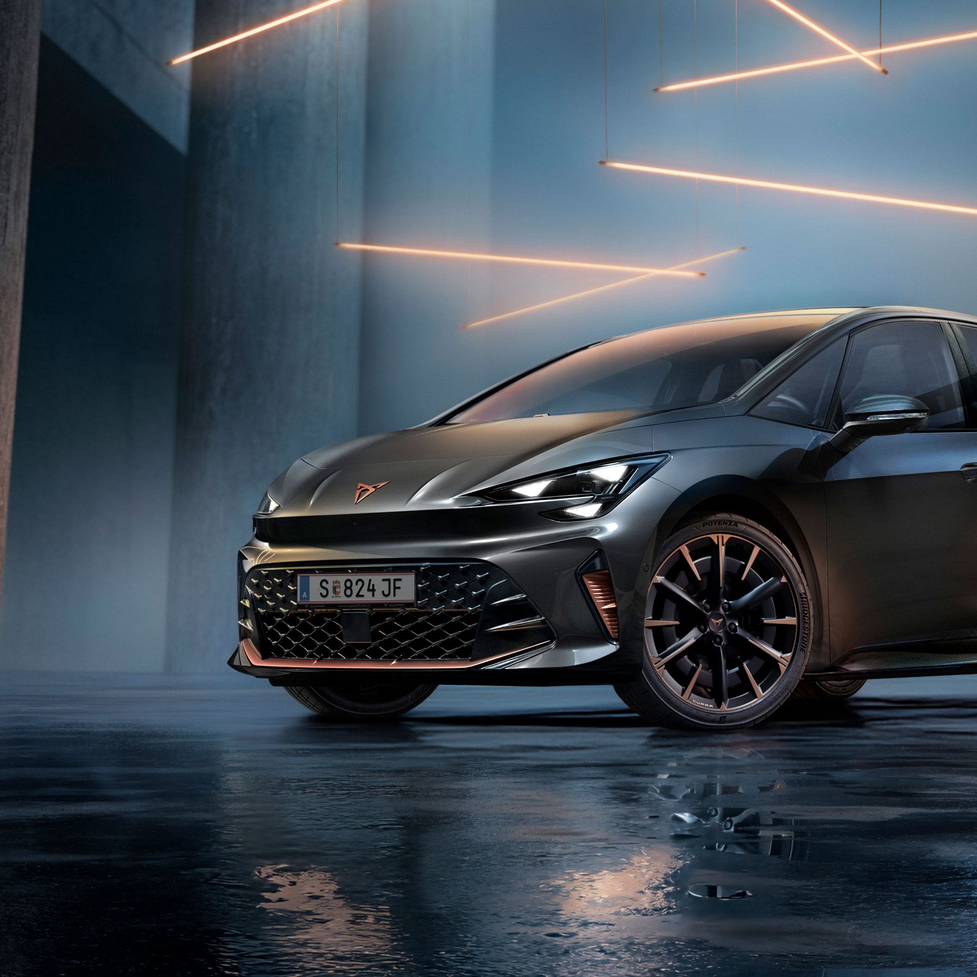 Detalhes exteriores e interiores do CUPRA Born VZ