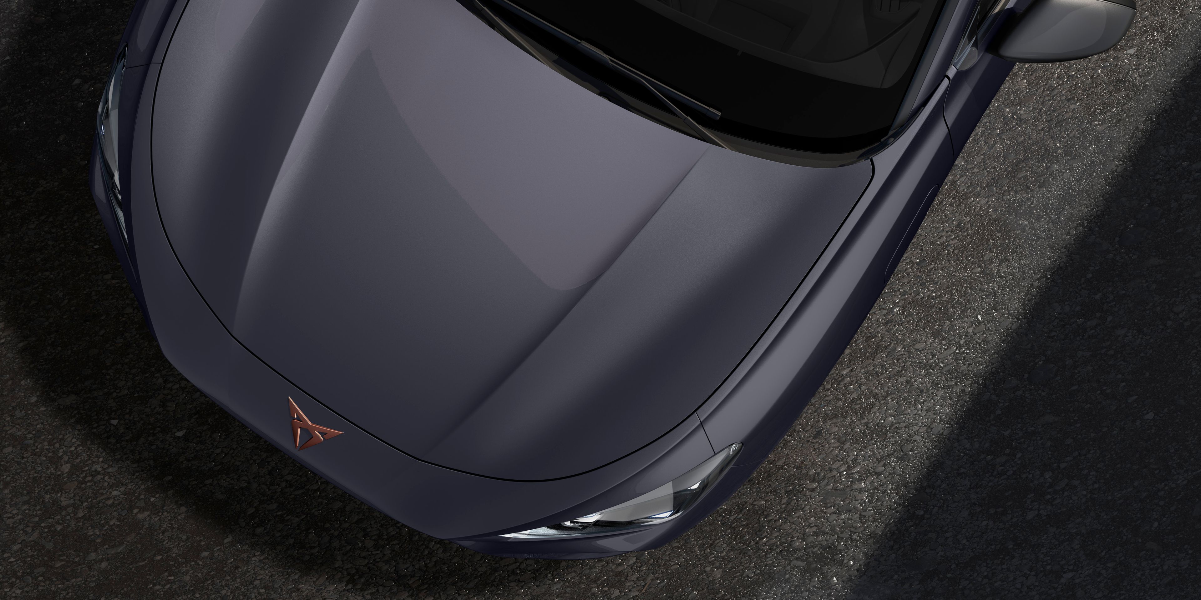 Vista frontal do CUPRA Terramar em Cinzento Graphene