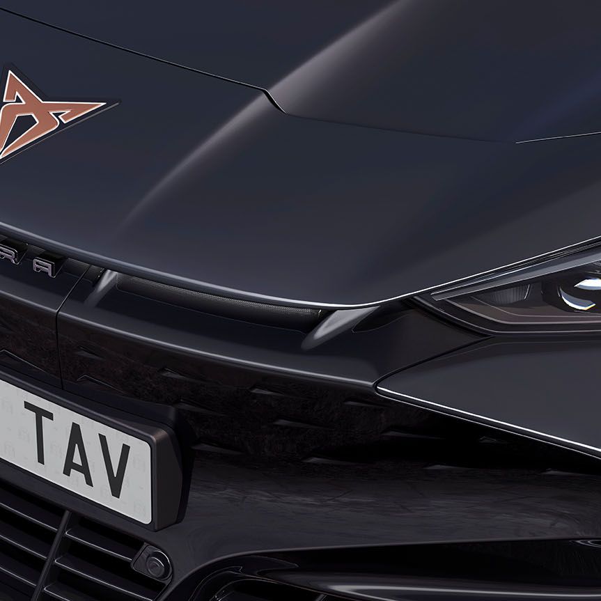 novo CUPRA tavascan na cor cinzento basalt 
