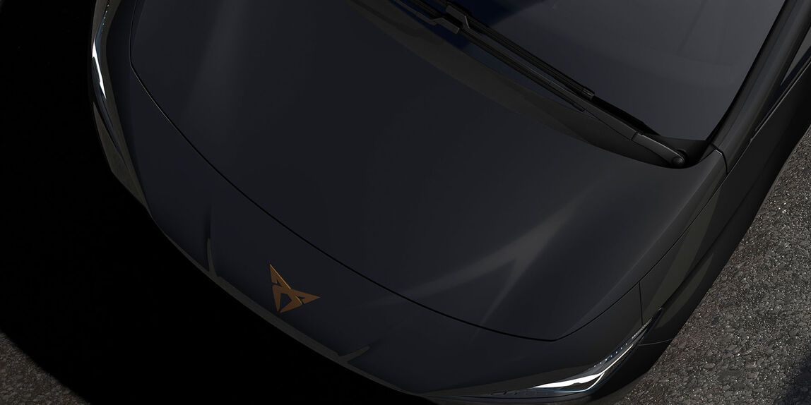 CUPRA Born Preto Midnight - Carro elétrico  