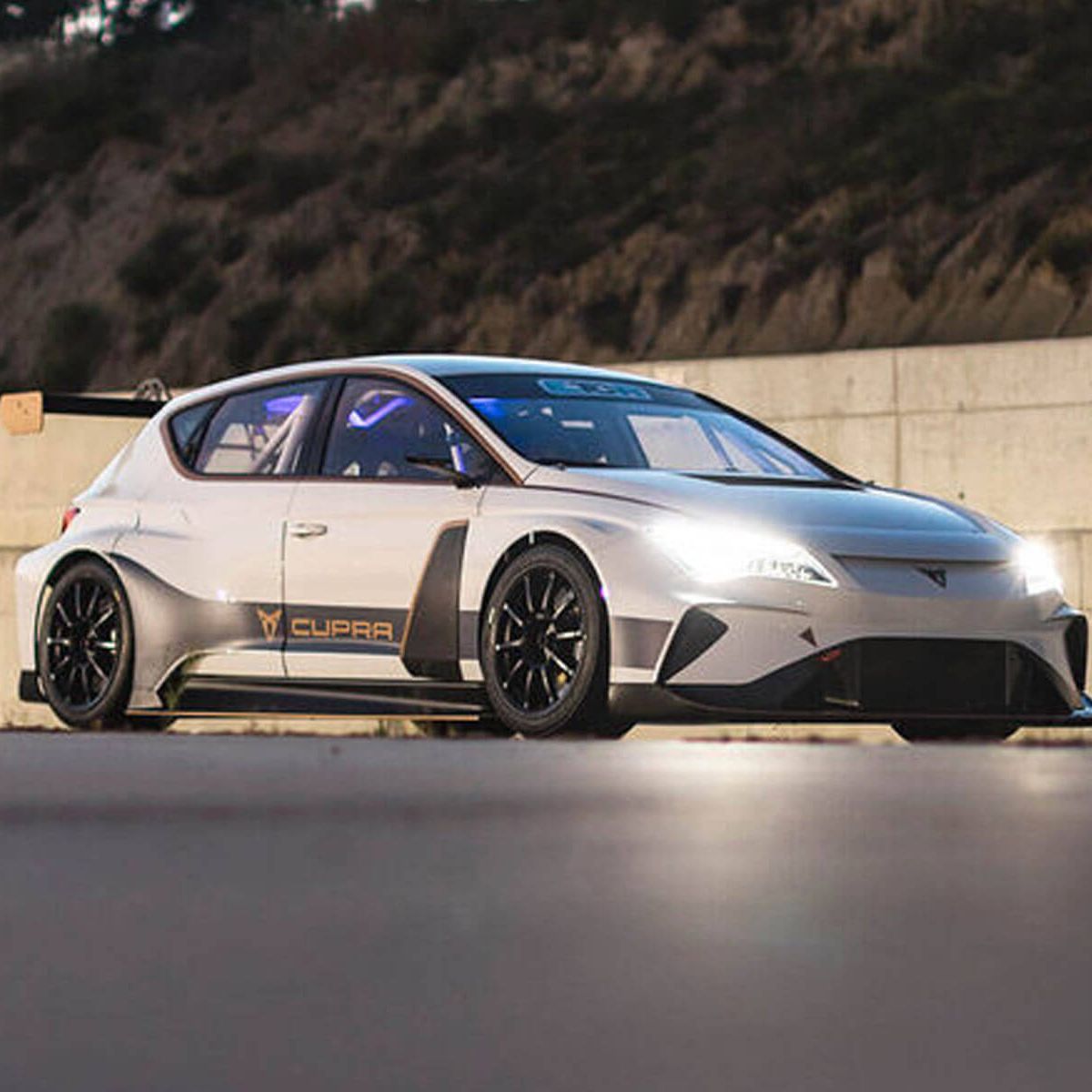 CUPRA Automobilismo