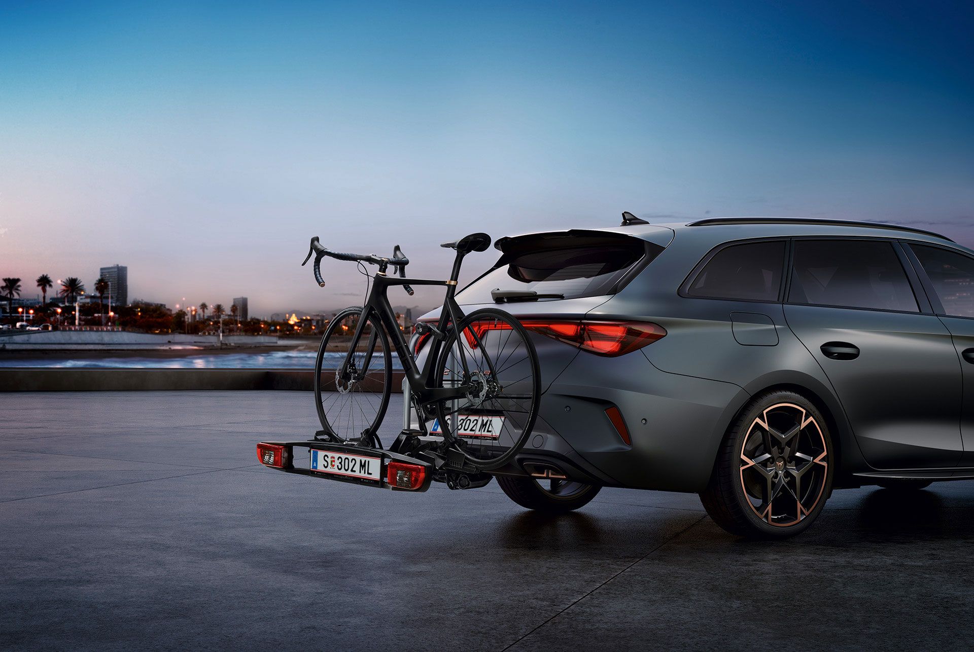 novo cupra leon sportstourer carro reboque traseiro para bicicletas
