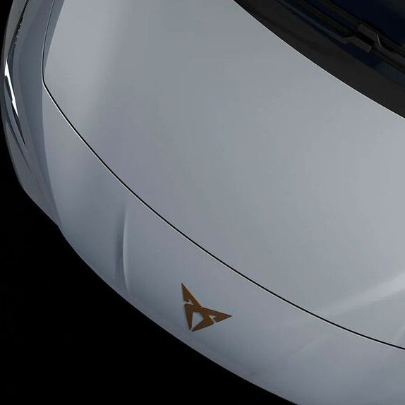 CUPRA Born Branco Glacial - Carro Elétrico  