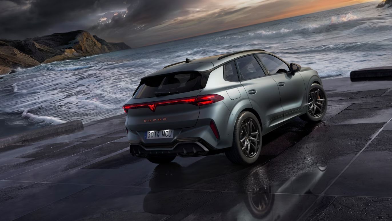  CUPRA Terramar: SUV híbrido com design desportivo e elegante