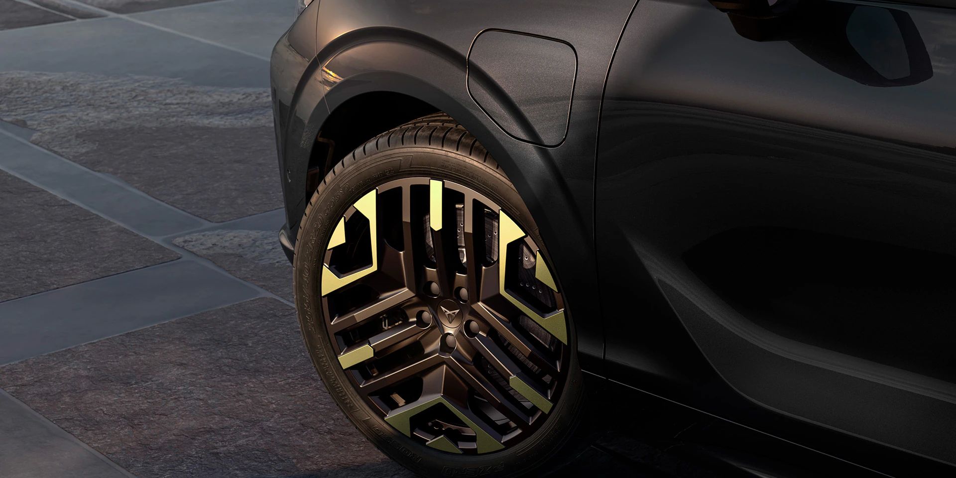 Jante de liga leve Sulfur de 20 polegadas na nova Tribe Edition do cupra terramar