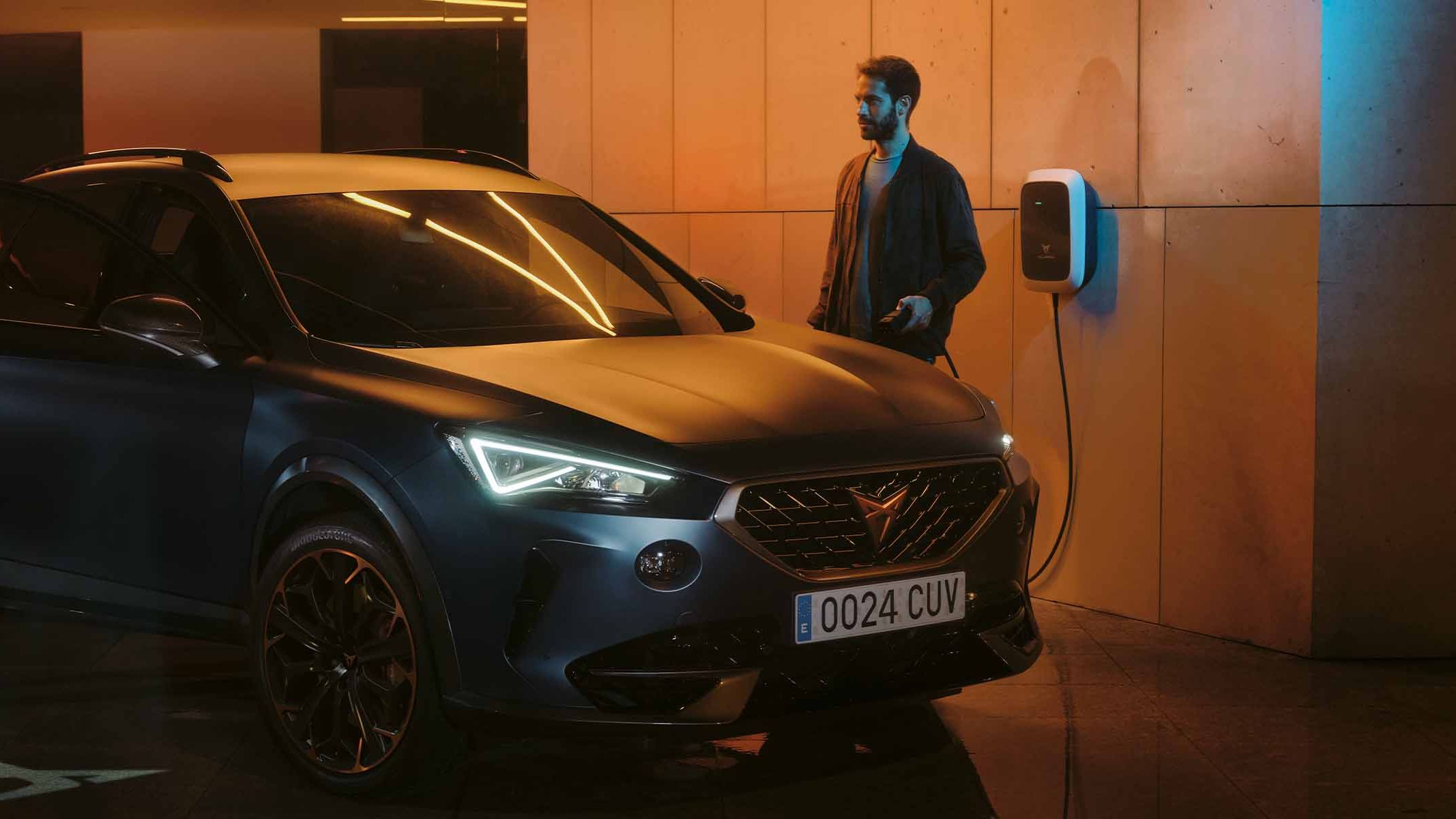 Cuidados ao carregar carro elétrico em casa