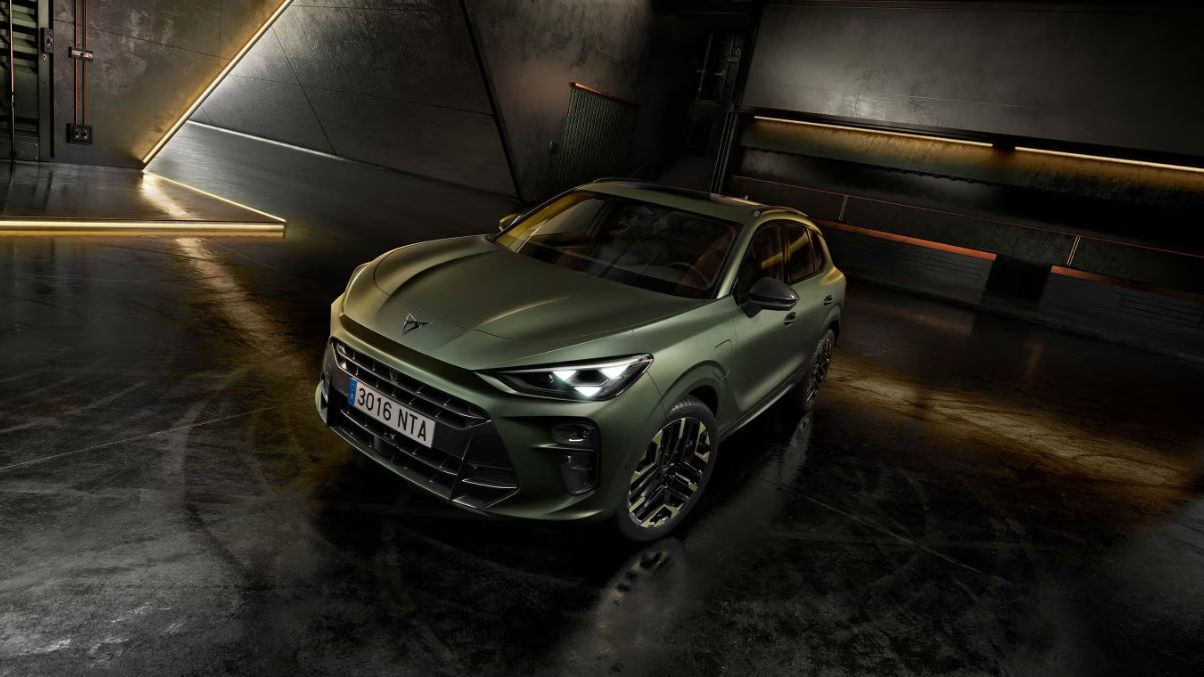 CUPRA Terramar Tribe Edition estacionado