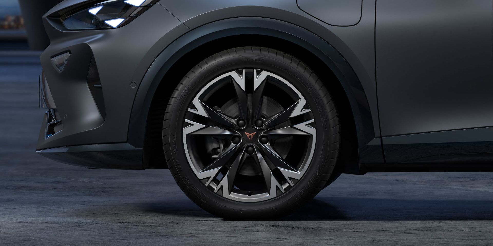 Novas jantes Sonora em liga leve do CUPRA Formentor com logo no centro.