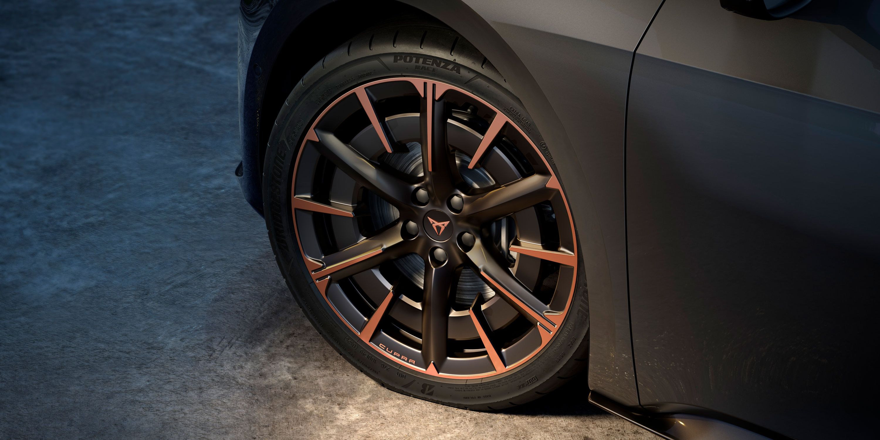 Jantes de liga leve CUPRA Born Firestorm Copper de 20 polegadas